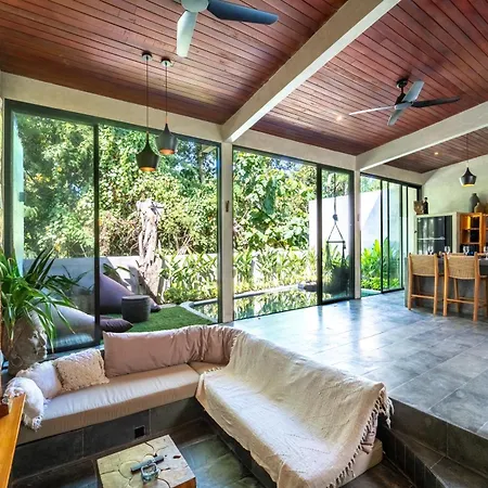 4 Bed With Pool Padang Padang Indah Villa